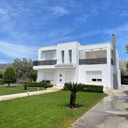 Villa Epavlis ฮารากิ ภายนอก รูปภาพ