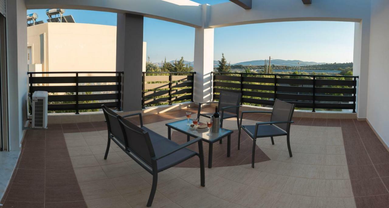 Villa Epavlis ฮารากิ ภายนอก รูปภาพ